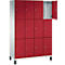 Rode kast met meerdere compartimenten. Een deur is open.