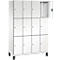 Witte locker met open vak. Zwarte frames en handgrepen.