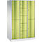Kast met lichtgroene deuren, metalen handgrepen, wit frame.