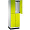 Ein Schrank mit vier Türen, davon eine offen. Die Türen sind neongrün, der Rest des Schrankes grau und weiß.