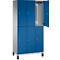 Blauwe locker, één deur open, zilveren binnenkant, haakstrip, metalen kast. Rechthoekig, op voetjes.