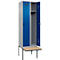 C+P Evolo Plus garderobekast, 2 vakken van elk 300 mm breed, zwevende bank, B 600 x D 815 x H 2120 mm, draaibare grendel, blank aluminium/ gentiaanblauw