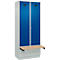 C+P Evolo Plus garderobekast, 2 vakken van elk 400 mm breed, sokkel, zwevende bank, B 800 x D 815 x H 1950 mm, draaischroef, lichtgrijs/gentiaanblauw