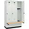 C+P Evolo Plus garderobekast, 3 vakken van elk 400 mm breed, sokkel, zwevende bank, B 1200 x D 815 x H 1950 mm, draaischroef, lichtgrijs/lichtgrijs