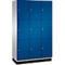 C+P Schließfachschrank Cambio, 3 Abteile, 9 Fächer, mit Sockel, B 1200 x T 525 x H 1980 mm, weißaluminium/enzianblau