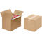 Dos cajas de cartón marrón, una abierta y llena de productos, la otra cerrada.