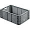 Caja de plástico gris con patrón de rejilla abierta, aberturas para asas en los lados.