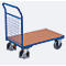 Chariot d'extrémité, panneau acier/MDF, décor bleu gentiane/hêtre, L 1230 x l 800 mm, paroi d'extrémité en treillis métallique, roulettes TPE avec EasySTOP, jusqu'à 500 kg