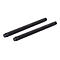 Deux tiges métalliques noires et allongées sur fond blanc. De petits capuchons ronds se trouvent aux extrémités.