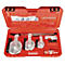 Boîte à outils rouge avec outil de cintrage de tubes. Comprend des cintreuses de différentes tailles, une tige et une boîte de conserve. Le logo Rothenberger est visible.