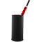 Porte-parapluie cylindrique noir contenant un parapluie rouge, sur fond blanc.