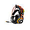 Schwarzes Cougar Gaming-Headset mit orangefarbenen Akzenten und RGB-Beleuchtung auf einem weißen Hintergrund.