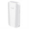 Weißer D-Link WLAN-Repeater mit perforierten Seitenteilen, D-Link-Logo und seitlicher Reset- und WPS-Taste.
