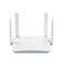 Weißer D-Link WLAN Router mit vier Antennen. Auf der Vorderseite sind Status-LEDs zu sehen.