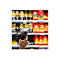 Handscanner in Supermarkt. Person scannt Produkte in den Regalen, vorwiegend rote und gelbe Verpackungen.