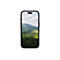 Smartphone mit Landschaftsbild: Grüne Hügel, Bäume, blauer Himmel und Wolken.