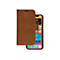 Braunes Leder-Handy-Case mit offenem Deckel, zeigt ein iPhone-Display. Auf dem Display ist die Wetter-App zu sehen, der App Store und die Karten-App. Die Marke dbramante1928 ist sichtbar.