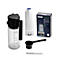 Zubehör für Kaffeemaschine, bestehend aus Wassertank, Filter, Reinigungszubehör und Messlöffel.