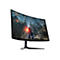 Gebogener Alienware-Monitor mit Spielgrafik, vor weißem Hintergrund. Der Bildschirm zeigt ein Raumschiff, das eine Stadt angreift.