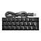 Ausschnitt einer schwarzen Tastatur mit QWERTZ-Layout und einem aufgewickelten USB-Kabel vor weißem Hintergrund.