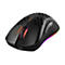 Schwarze Gaming-Maus mit Wabenmuster, beleuchtetem Mausrad und seitlicher RGB-Leiste vor weißem Hintergrund.