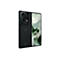 Schwarzes Motorola Razr Smartphone in der Seitenansicht zeigt Rückseite mit Kamera-Modul und Frontdisplay.