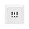 WeiÃŸe USB-Steckdose mit 2 USB-A- und 1 USB-C-Anschluss. Beschriftung: 5V DC 3.1A TOTAL.