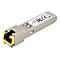 Ein grauer SFP-Transceiver mit goldfarbenem RJ45-Anschluss. Er ist mit DIGITUS, FC CE und anderen Informationen beschriftet.