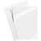 Papier blanc dans une enveloppe. Le papier est montré de en haut à gauche vers le bas à droite, tandis que l'enveloppe est à gauche.