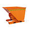 Orangener Kippbehälter mit gelb-schwarzem Warnstreifen. Auf Holzpalette stehend.