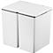 Deux poubelles blanches avec couvercles côte à côte.