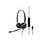 Ein schwarzes Headset mit Mikrofon und Bedienelementen. Ein USB-Kabel ist angeschlossen.