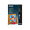 Epson Glossy Fotopapier Verpackung im A3+ Format mit einem Foto eines fröhlichen Kindes in einem Pool.