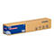 Länglicher brauner Karton für Epson Premium Glossy Fotopapier mit blauem Markenaufdruck und Versandsymbolen.