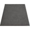 Felpudo rectangular gris oscuro con borde negro.
