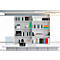 Bureau avec bibliothèque et bureau. Divers accessoires de bureau sont sur le bureau. Le bureau est blanc, tout comme la bibliothèque.