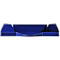 Organisateur de bureau bleu. Trois sections surélevées avec un devant arrondi.