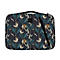 Sacoche pour ordinateur portable bleu foncé avec motif jungle. Il présente des animaux comme des tigres, des oiseaux et des palmiers. Poignée et fermeture éclair noires.