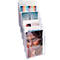 Porte-cartes transparent rempli de cartes postales et de matériel promotionnel. Le support est en plastique transparent et contient diverses cartes.