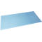 Papier rectangulaire bleu posé légèrement en diagonale sur fond blanc.