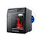 Flashforge Adventurer 5M Pro 3D-Drucker mit einer roten Schlangenskulptur im Innenraum.