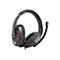Schwarzes Gaming-Headset mit roten Akzenten und Mikrofonbügel auf weißem Hintergrund.