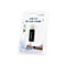 USB-3.0-SD-Kartenleser in Blisterverpackung. Schwarzer Stick mit USB-Anschluss.