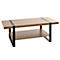 Table basse en bois avec une étagère inférieure et un cadre en métal noir. Il y a deux bandes noires sur le plateau de la table.