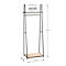 Zwart kledingrek met houten planken, afmetingen: 166cm hoog, 68cm breed, 40cm diep.