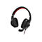 Schwarzes Gaming-Headset mit rotem Kopfbandpolster und Mikrofon vor weißem Hintergrund.