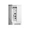 Nahaufnahme der Rückseite eines weißen Netzwerkspeichers mit Anschlüssen für USB, Ethernet und Strom.