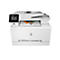 Weißer Multifunktionsdrucker mit Touchscreen und HP Logo. Ein farbig bedrucktes Blatt liegt im Ausgabefach. Der Drucker ist vor weißem Hintergrund platziert.