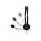 Schwarzes Headset mit Mikrofon auf weißem Hintergrund.