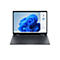 Dunkelgraues HP OmniBook Ultra Laptop. Auf dem Bildschirm ist eine blaue, abstrakte Hintergrundgestaltung zu sehen. Auf dem Bildschirm wird auch ein Copilot-Chat mit Bing Chat angezeigt.